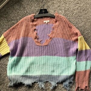 Distressed colored spring v neck oversized sweater m/l